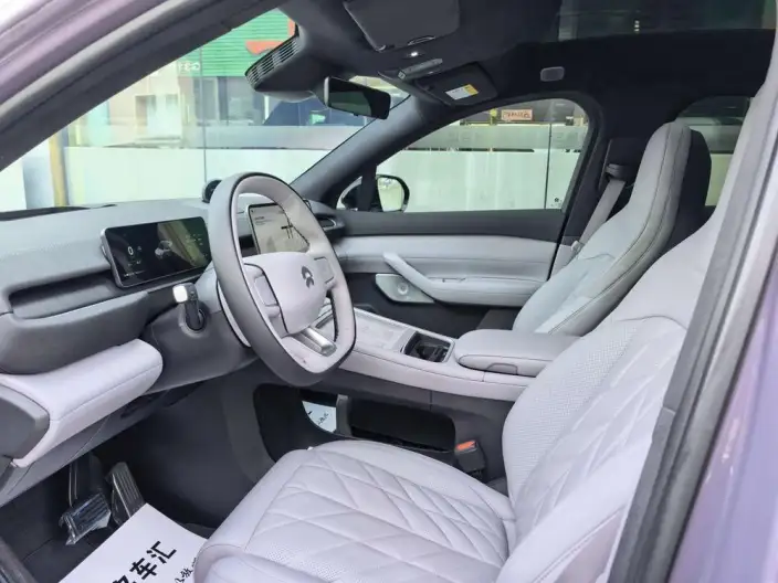 NIO EC6 2025 Model 100kWh – фото 8