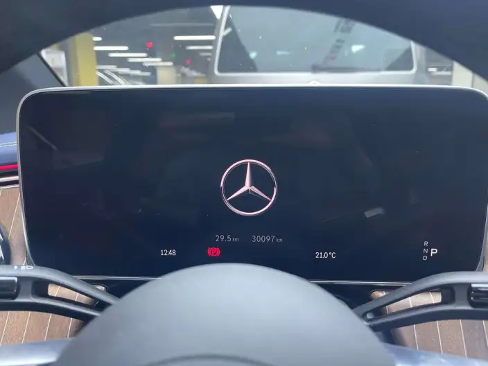 Mercedes-Benz EQE 2025 Model EQE 500 4MATIC Deluxe Edition – фото 8