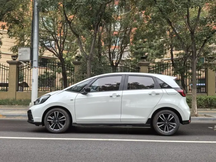 Honda Fit 2023 Model 1.5L CVT Tide Running Pro Edition – фото 4