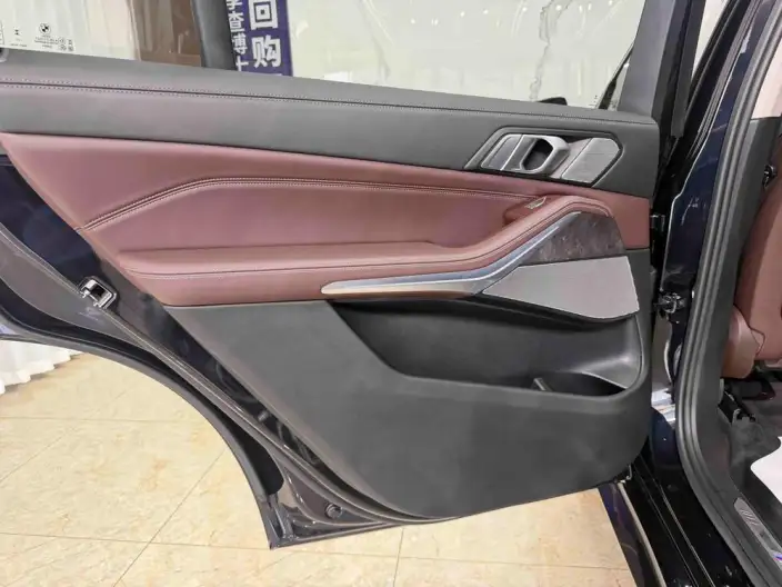 BMW X5 2022 Model xDrive 30Li Exclusive Model M Sports Set – фото 8