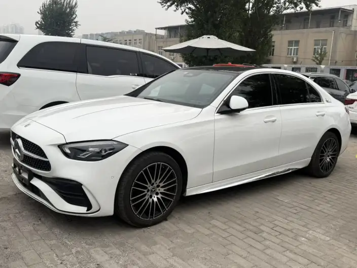 Mercedes-Benz C-Class 2025 Model C 260 L Sports Edition – фото 1