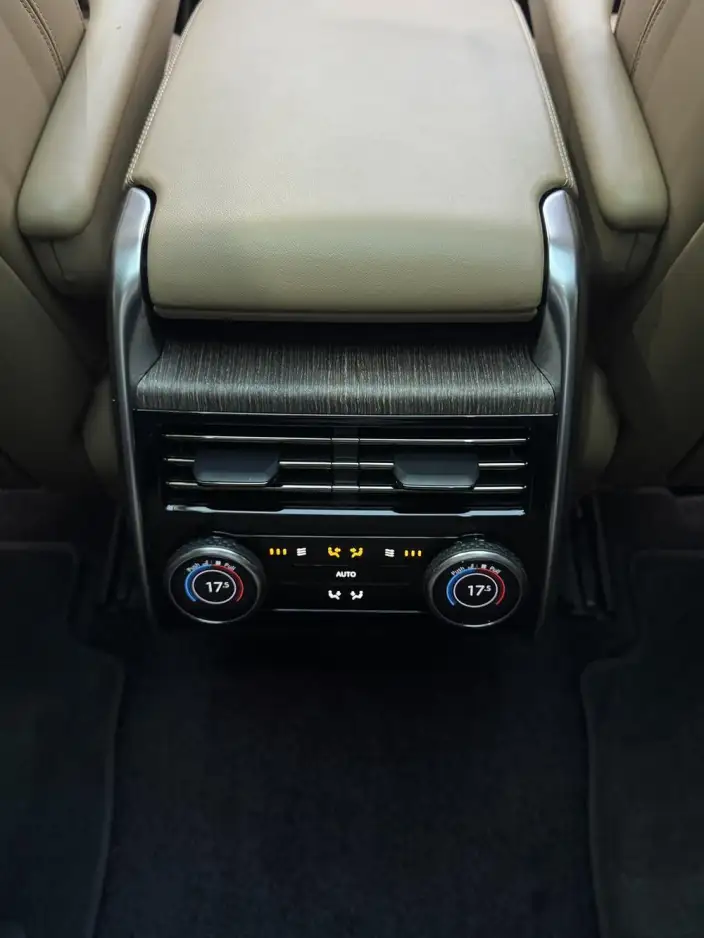 Range Rover 2023 Model 3.0 L6 360PS Shengshi Edition – фото 8