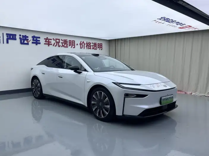 Toyota bZ7 2026 Model 700 Max LiDAR Edition – фото 3