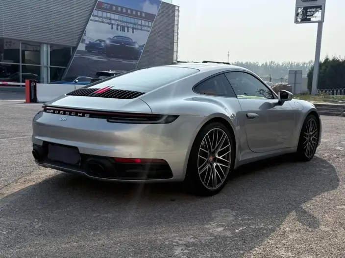 PORSCHE 911 2023 Model Carrera 3.0T – фото 7