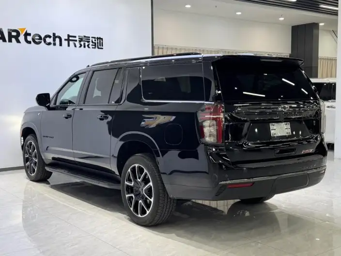 Suburban 2022 Model 5.3L Automatic 4WD 8 seat Parallel Imported – фото 5