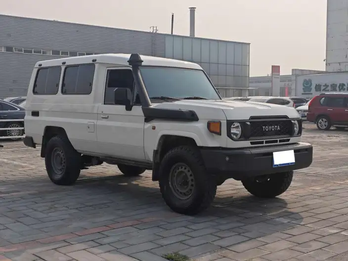 Rand Coolouse 70 2022 Model 4.0L Manual 4WD 5 seat Parallel Imported – фото 3