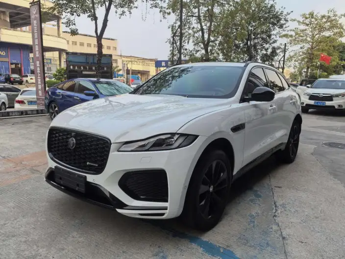 Jaguar F-PACE 2023 Model P250 R-Dynamic BLACK