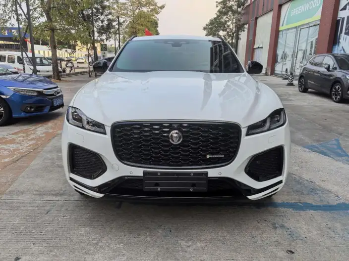 Jaguar F-PACE 2023 Model P250 R-Dynamic BLACK