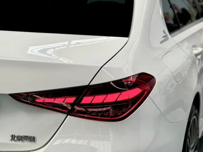 Mercedes-Benz C-Class 2024 Model C 200 L Sports Edition – фото 4
