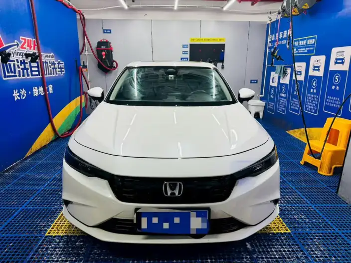 Model Ge 2022 Model 240TURBO CVT Deluxe Edition – фото 2