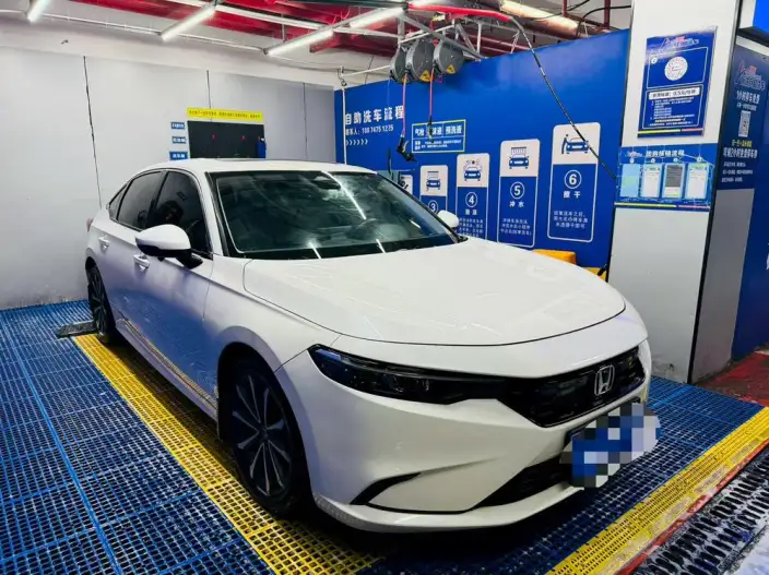 Model Ge 2022 Model 240TURBO CVT Deluxe Edition – фото 3