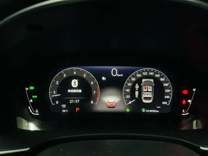 Model Ge 2022 Model 240TURBO CVT Deluxe Edition – фото 7