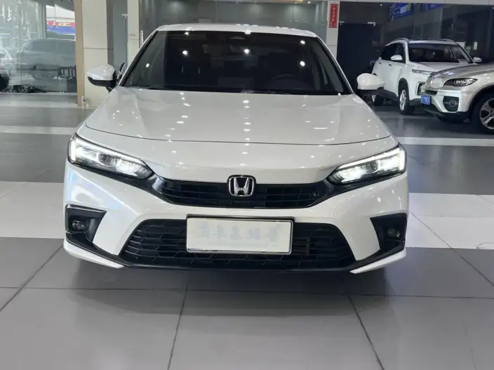 Honda Civic 2022 Model 240TURBO CVT Dynamic Edition – фото 2