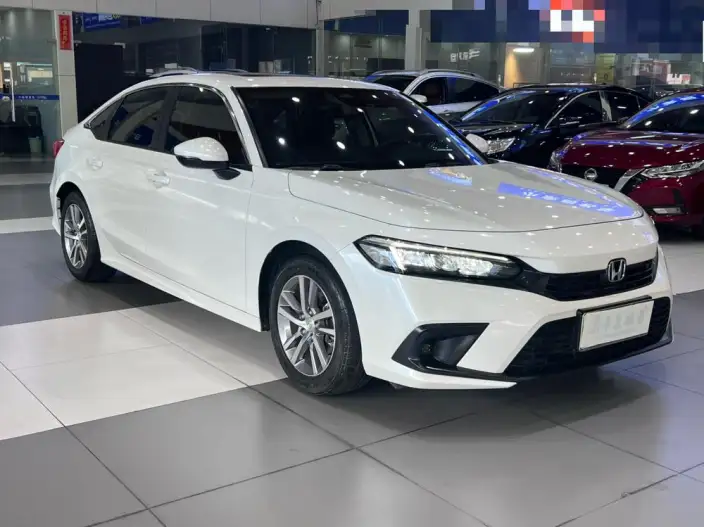 Honda Civic 2022 Model 240TURBO CVT Dynamic Edition – фото 3
