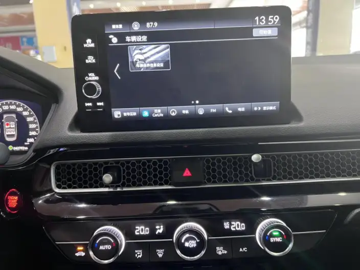 Honda Civic 2022 Model 240TURBO CVT Dynamic Edition – фото 9