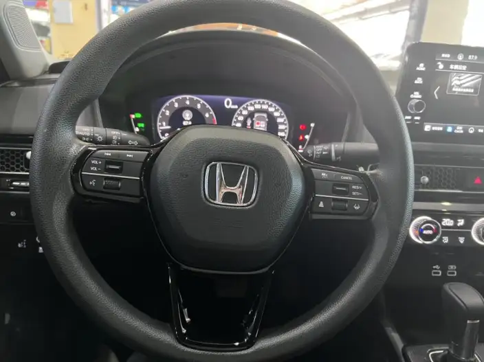 Honda Civic 2022 Model 240TURBO CVT Dynamic Edition – фото 10