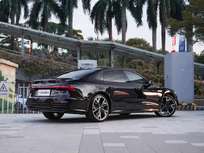 Audi A7 L 2024 Model 45 TFSI quattro S-line Black Samurai Edition – фото 4