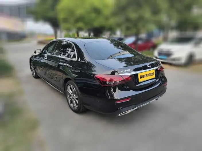Mercedes-Benz E-Class 2022 Model E 300 L Luxury Model Sports sedan – фото 4