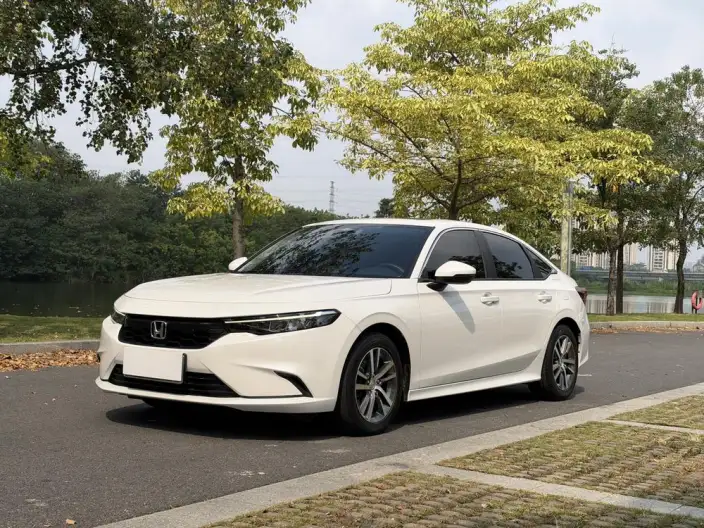 Model Ge 2022 Model 240TURBO CVT Technology Edition – фото 1