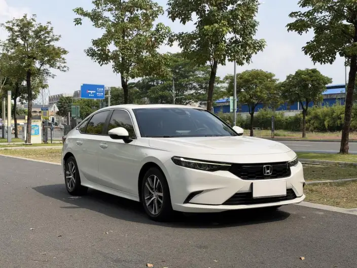 Model Ge 2022 Model 240TURBO CVT Technology Edition – фото 3