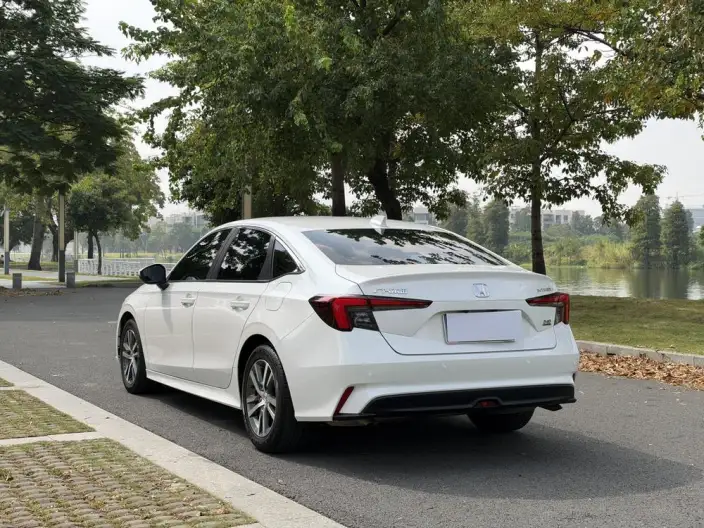 Model Ge 2022 Model 240TURBO CVT Technology Edition – фото 5