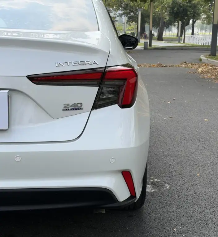 Model Ge 2022 Model 240TURBO CVT Technology Edition – фото 10