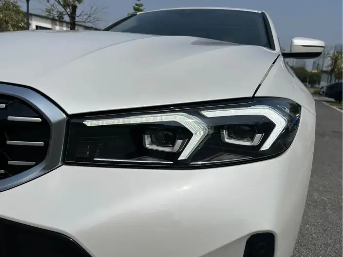 BMW 3 Series 2023 Model 325Li M Sports Set – фото 10