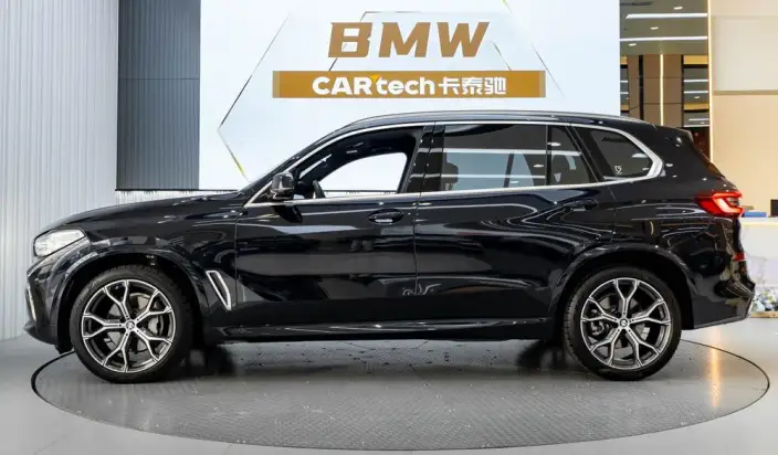 BMW X5 2022 Model Facelift xDrive 40Li M Sports Set – фото 3