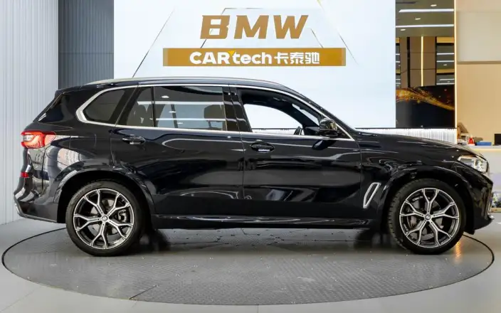 BMW X5 2022 Model Facelift xDrive 40Li M Sports Set – фото 7