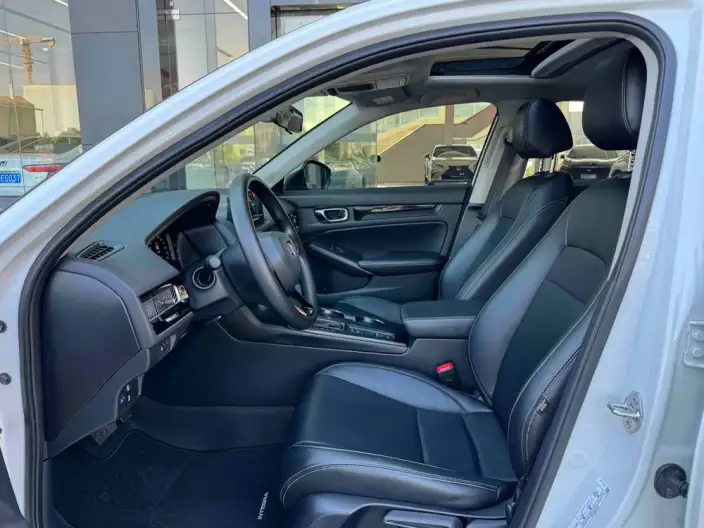 Model Ge 2025 Model 240TURBO CVT Technology Edition – фото 8
