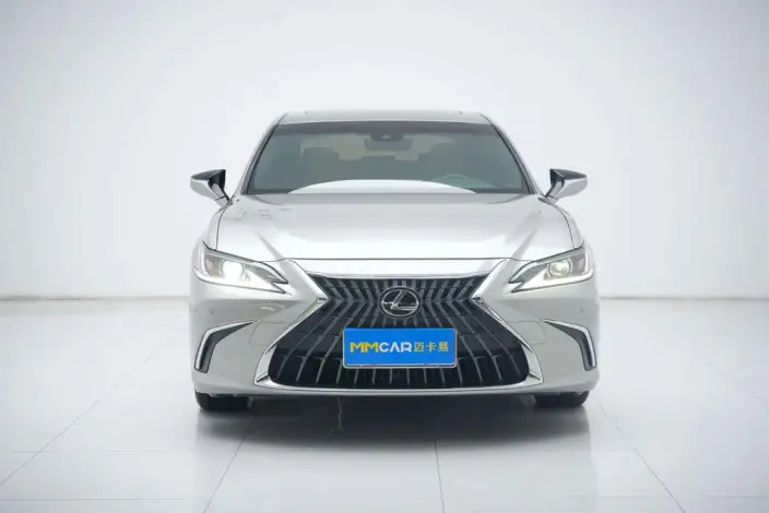 Lexus ES 2022 Model 200 Superior Edition – фото 2