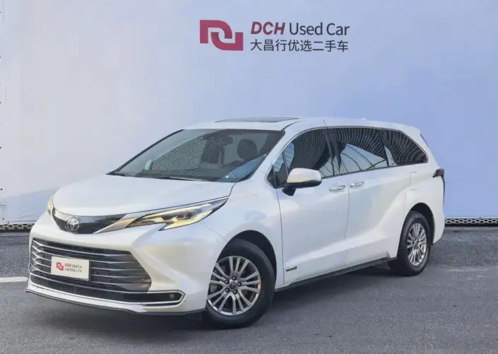 Toyota Sienna 2021 Model 2.5L Hybrid Premium Edition – фото 1