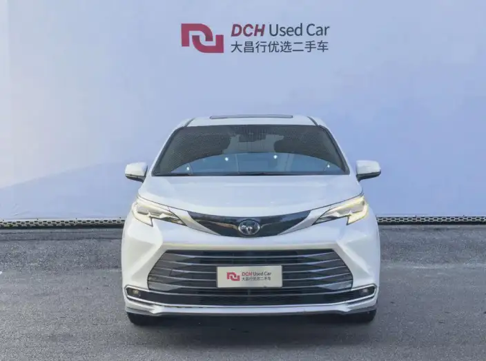 Toyota Sienna 2021 Model 2.5L Hybrid Premium Edition – фото 2