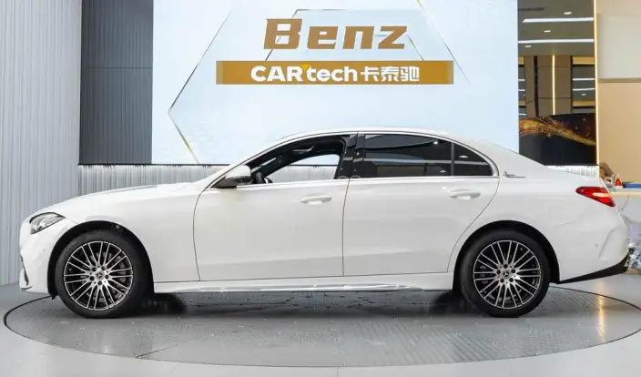 Mercedes-Benz C-Class 2025 Model C 260 L Sports Edition – фото 3