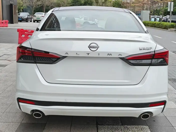 Nissan Teana 2022 Model 2.0L XL-TLS Yuexiang Edition – фото 6