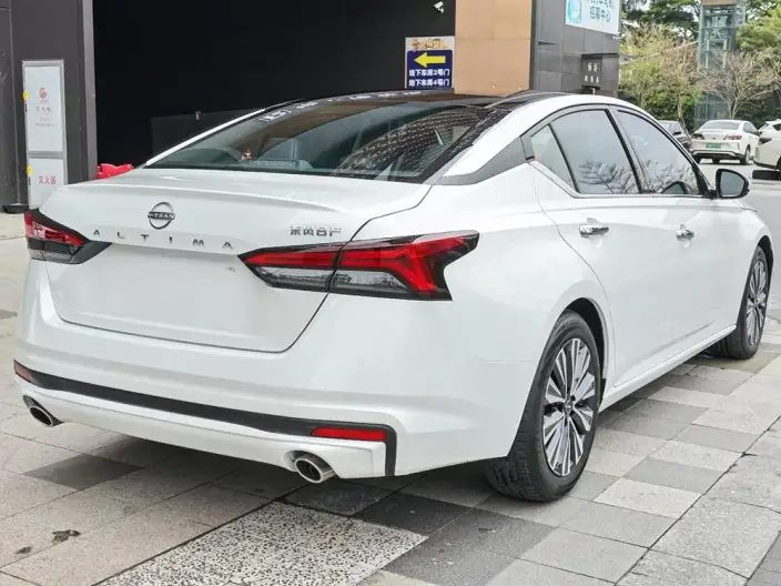 Nissan Teana 2022 Model 2.0L XL-TLS Yuexiang Edition – фото 7