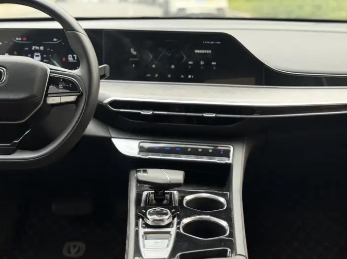 Changan Eado 2023 Model PLUS Changxiang Edition Blue whale NE 1.4T GDI DCT Noble Model – фото 8