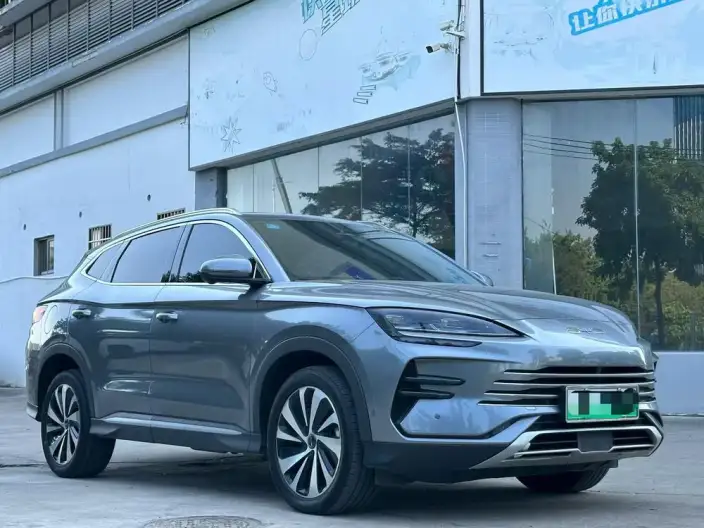 BYD Song PLUS DM 2023 Model DM-i Champion Edition 150KM Flagship PLUS 5G – фото 3