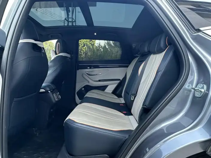 BYD Song PLUS DM 2023 Model DM-i Champion Edition 150KM Flagship PLUS 5G – фото 9