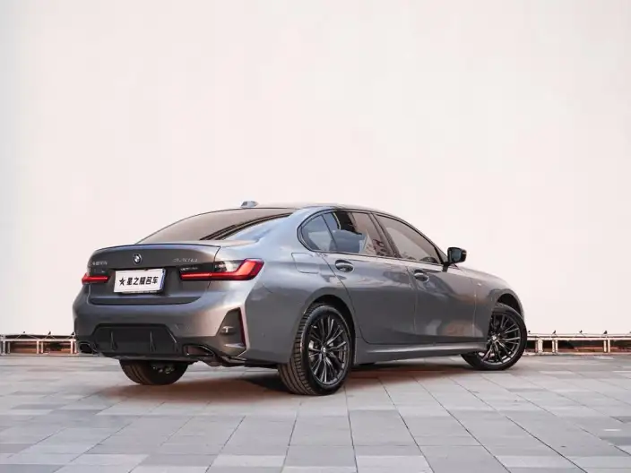 BMW 3 Series 2023 Model 330Li M Sports Night Set – фото 5