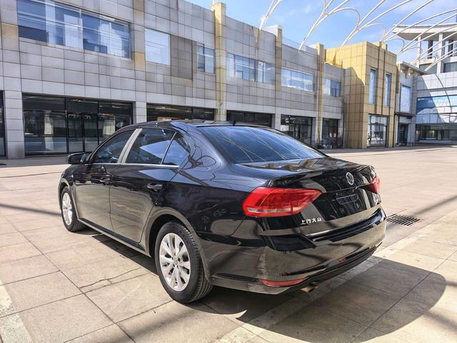 Volkswagen Lavida 2017 модификация 1.6L автоматическое Com f ort Edition – фото 7