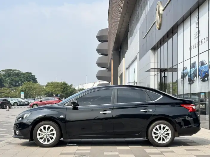 Nissan Sylphy 2021 Model Classic 1.6 XE CVT Comfort Edition – фото 3