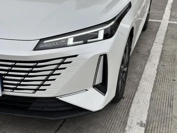 Changan Eado 2025 Model 1.5T DCT 500Bar Noble Model – фото 5