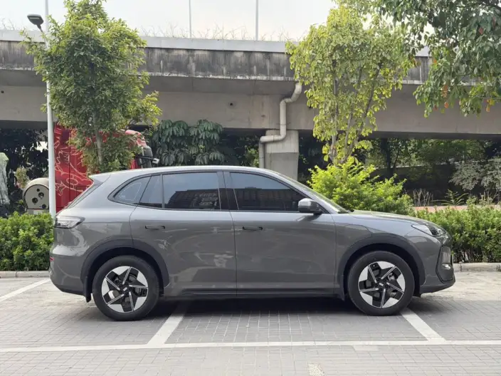 Geely Galaxy E5 2026 Model 530km Tiggo Edition – фото 6