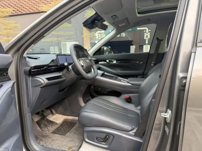 Geely Galaxy E5 2026 Model 530km Tiggo Edition – фото 9