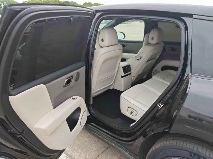 Li Auto i6 2025 Model 4WD Standard Edition – фото 9