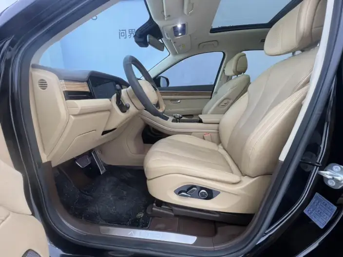 Aito M7 2024 Model Plus VI seat Rear Drive Edition – фото 9