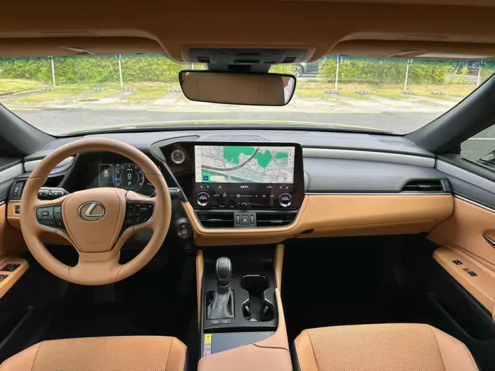 Lexus ES 2025 Model 200 Premium – фото 6