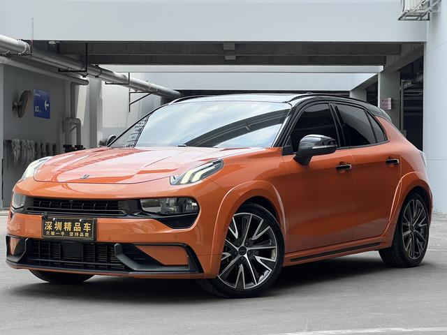 Lynk & Co 02 Hatchback Модель 2021 года 2.0TD Hatchback Halo
