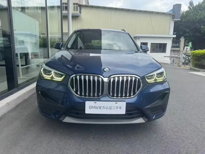 BMW X1 2022 Model sDrive25Li Leading Model – фото 2